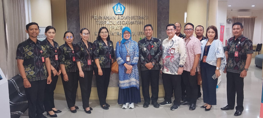 Penilaian Zona Integritas di Kantor Camat Kuta Utara: Komitmen untuk mencegah korupsi dengan Pelayanan Publik yang transparan, bersih, dan bebas dari Korupsi